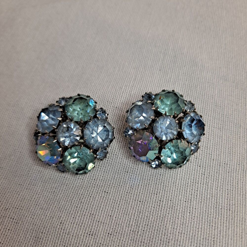 Vintage KARU ARKE INC. Blue Rhinestones Clip on Earrings
